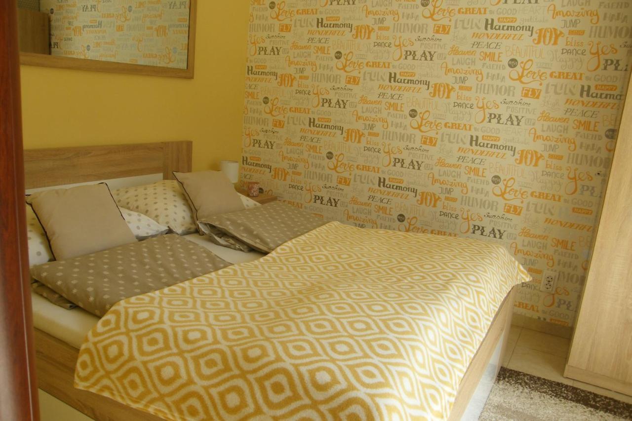 Happy Apartman Hajdúszoboszló Exterior foto